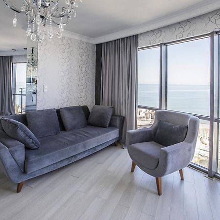 Tina'S Apartments With Panoramic Sea View Batumi Exteriör bild